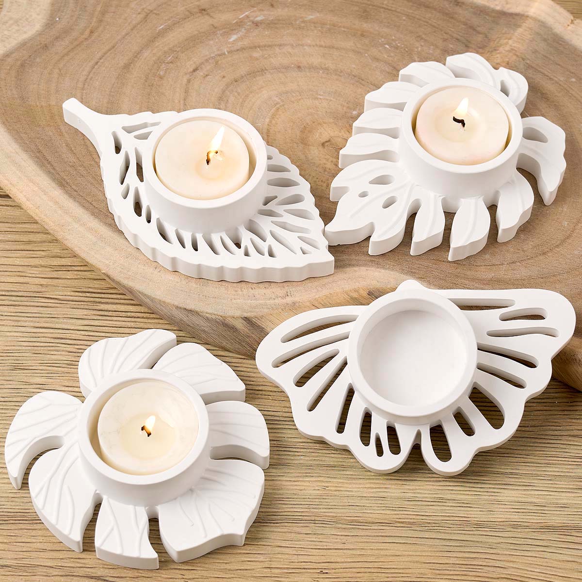 يترك الشمعدان قالب من السيليكو - مراجعة Candle Lighter وسعره